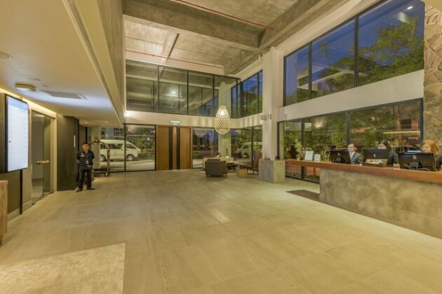 Jinhold Hotel & Serviced Apartment - Photo2