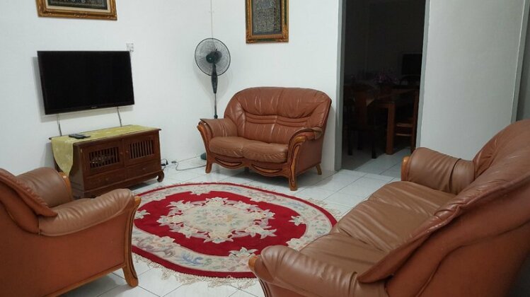 Just Homestay Miri - Photo3