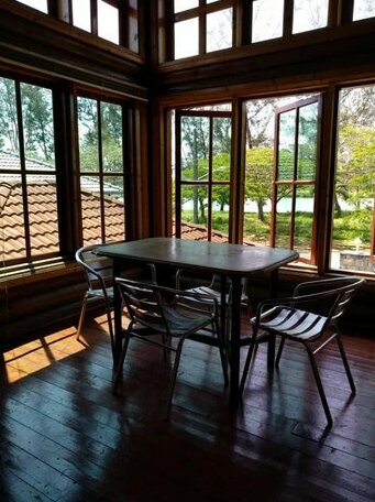 Log Cabin House - Photo4