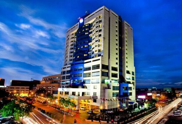 Mega Hotel
