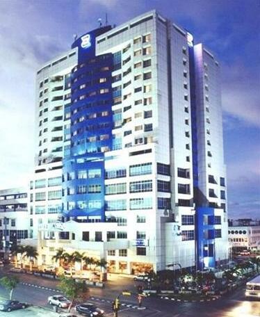 Mega Hotel - Photo2