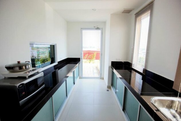 Merdeka Suites Hotel - Photo5