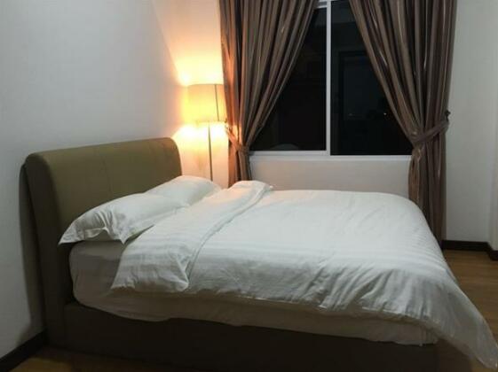 Miri Bay Resort Condominium Holiday Home - Photo4