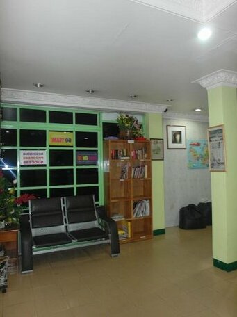 New Apple Lodge Hotel - Photo4