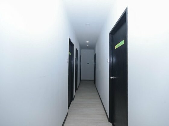 SPOT ON 89838 Lm Residence - Photo4
