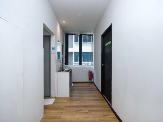 SPOT ON 89838 Lm Residence - Photo5