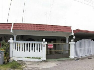 Muar Warni Villa 632