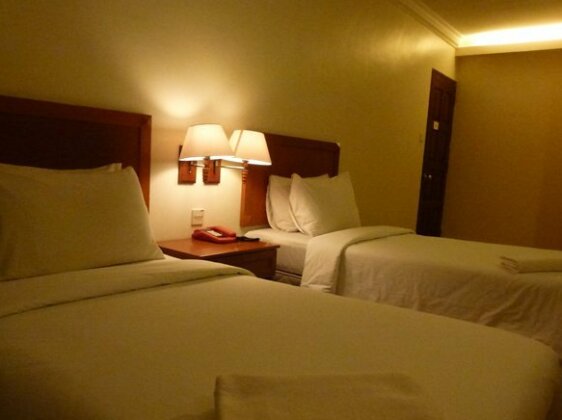 King Ing Hotel - Photo2