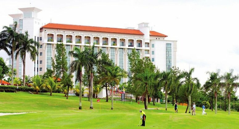 Nilai Springs Resort Hotel - Photo2