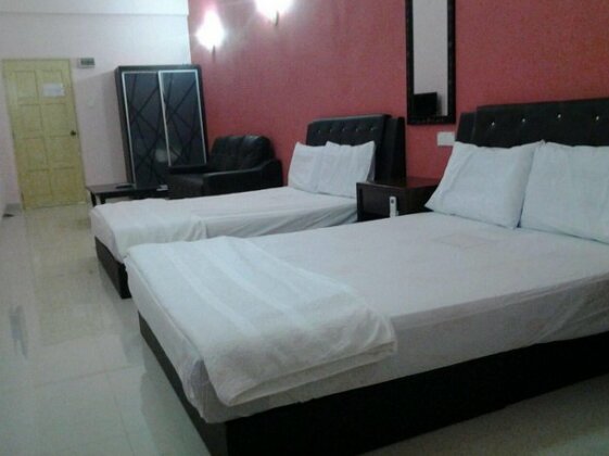 D Family Hotel - Photo3