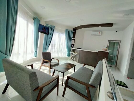 OYO 89859 Pp Traveller's Hotel - Photo3