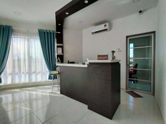 OYO 89859 Pp Traveller's Hotel - Photo5