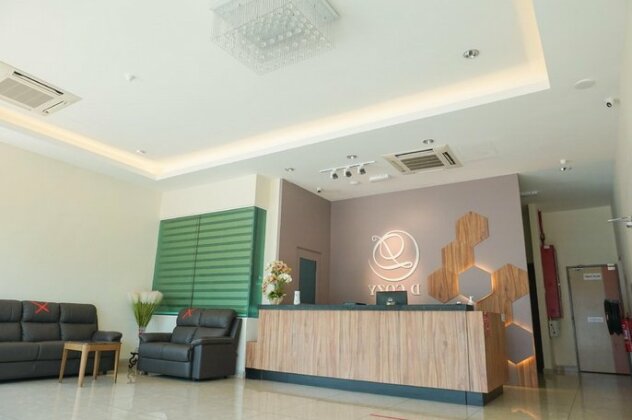 DCozy Hotel - Photo3