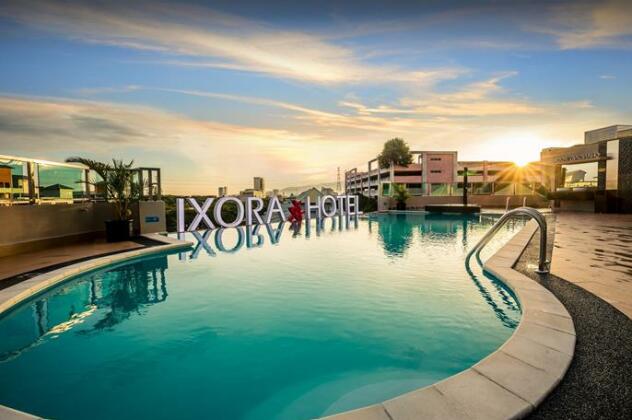 Ixora Hotel Penang - Photo4