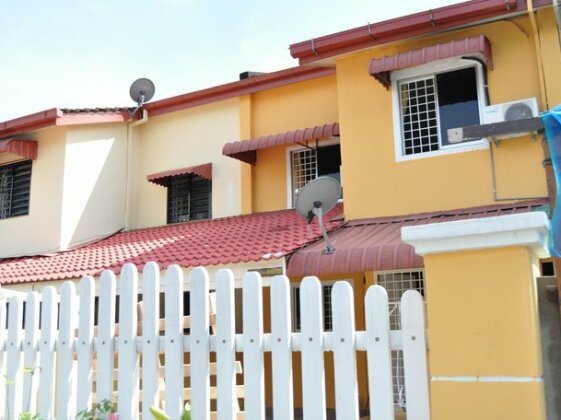 Lampam Homestay Penang - Photo2