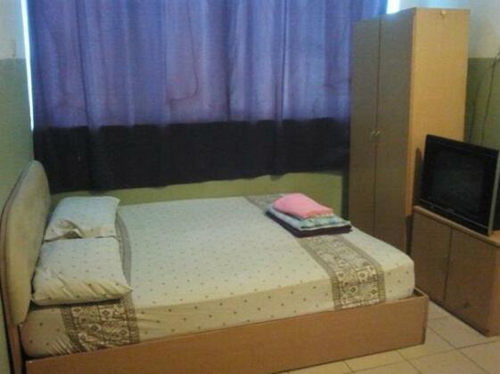 Rumah Tumpangan Wei Leng Hotel - Photo2