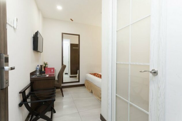ZEN Rooms Jalan Barat - Photo5