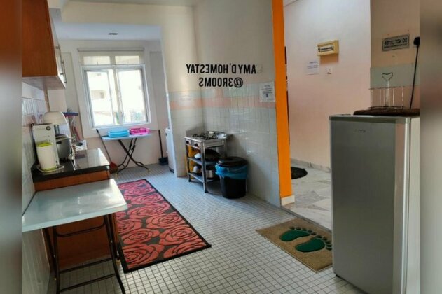 Amy D' Homestay near beach - Photo4