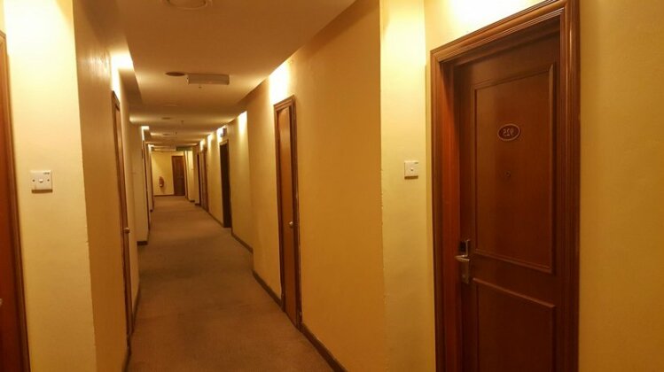 Hotel Legacy - Photo3