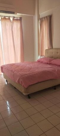 Saddam Seaview Apartment Service - Photo3