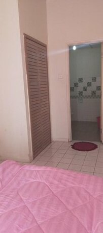 Saddam Seaview Apartment Service - Photo5