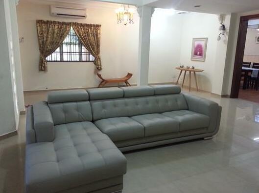 Puchong Party House & Home Stay - Photo2