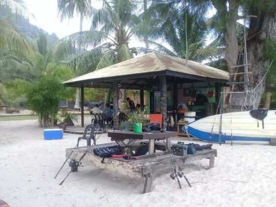 Riki's Place Pulau Besar - Photo2