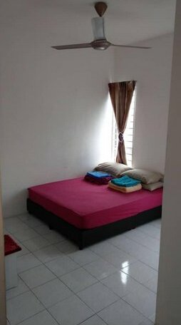 Affordable Stay @ Rue's Villa Tropika Apartment UKM Bangi - Photo4