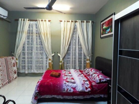 Homestay Casa Mila 4 bedroom @ bangi - Photo3