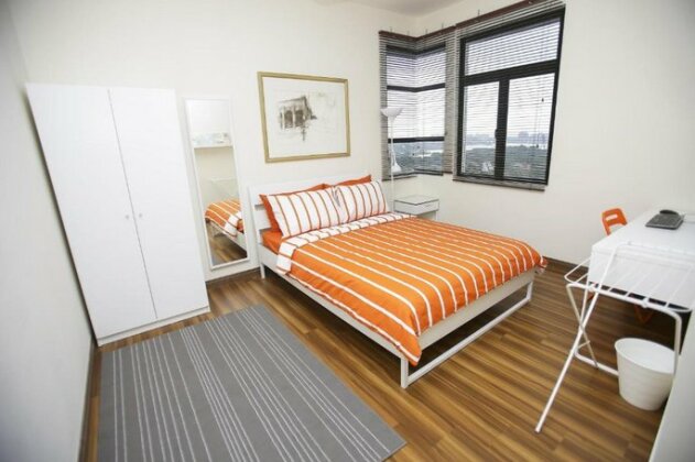 Tamara Putrajaya Promenade Suite 3 AC Bedrooms 2 Baths WiFi Lake & City View by MRK - Photo3