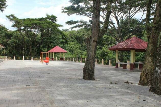 Liwagu Lodge