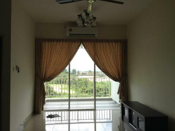 Borneo Holiday Condominium - Photo2