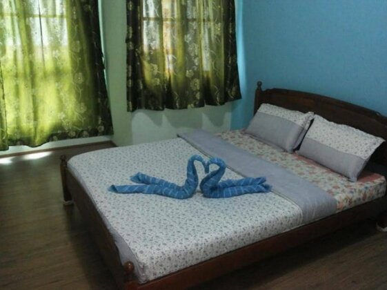 Borneo Sandakan Backpackers - Photo3