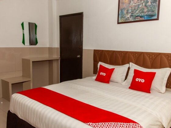 OYO 89851 Leila Hotel - Photo2