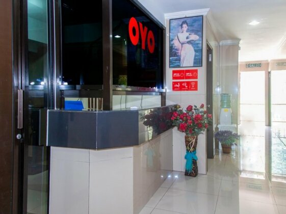 OYO 89851 Leila Hotel - Photo4