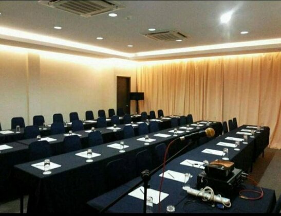 Premier Inn Hotel Sandakan - Photo3