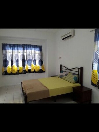 Taman Airport Guesthouse - Photo2