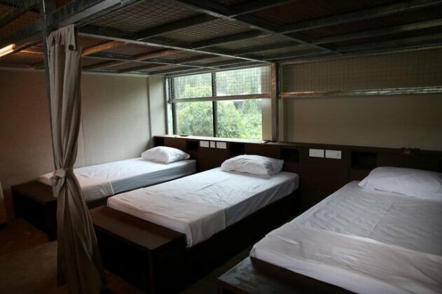 BB Bunkers - Photo3