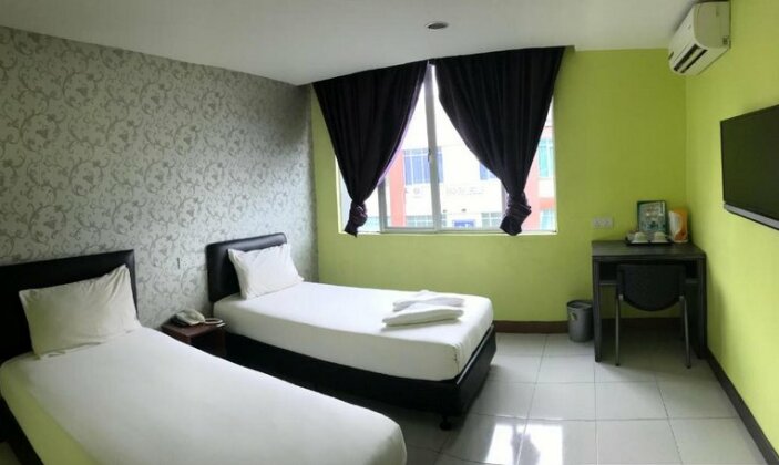 Sarikei Garden Hotel - Photo4