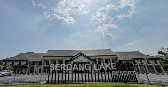 Serdang Lake View Resort