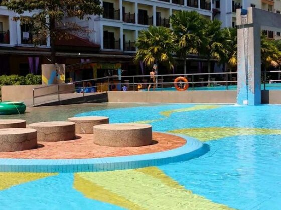 Suria Bukit Merah Laketown - Photo3