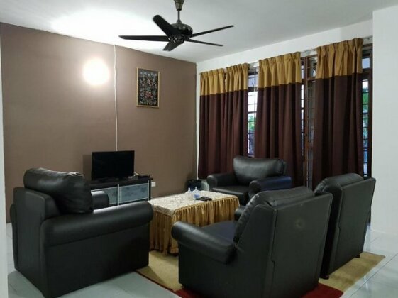 Anjung Apartment & Breakfast - Photo4