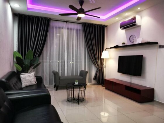 Ehsan Residence Poolview + Wifi @ Klia-Sepang-Nilai - Photo2