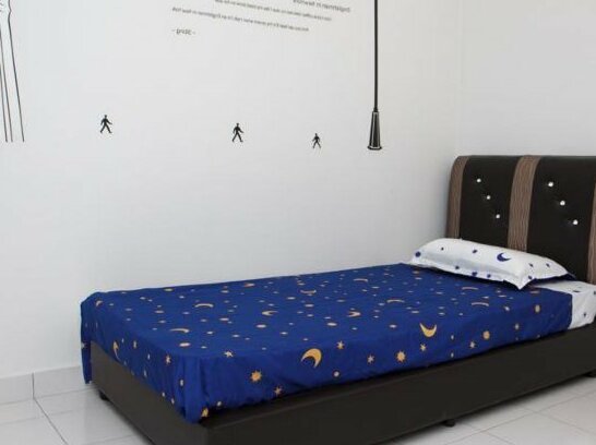 Mdm Tong Nilai Holiday Home - Photo3