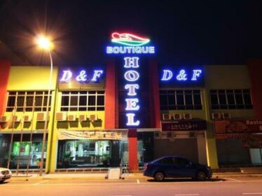 OYO 498 D&F Boutique Hotel Senawang