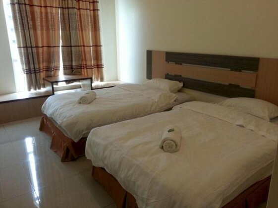 OYO 776 Fame Hotel - Photo3