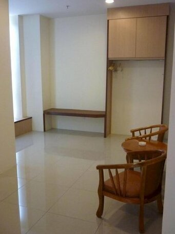 OYO 776 Fame Hotel - Photo5