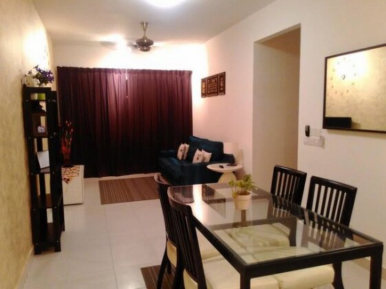 Aireenadelia Guesthouse - Photo5