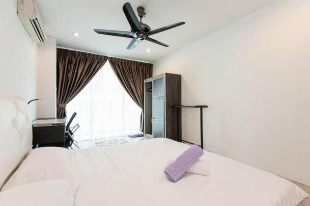 Apartment at Ara Damansara - Photo2