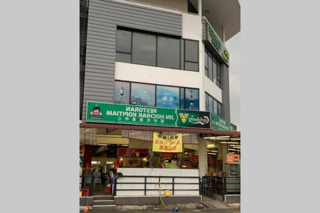 Family Friendly Homestay at Setia Alam - Photo3